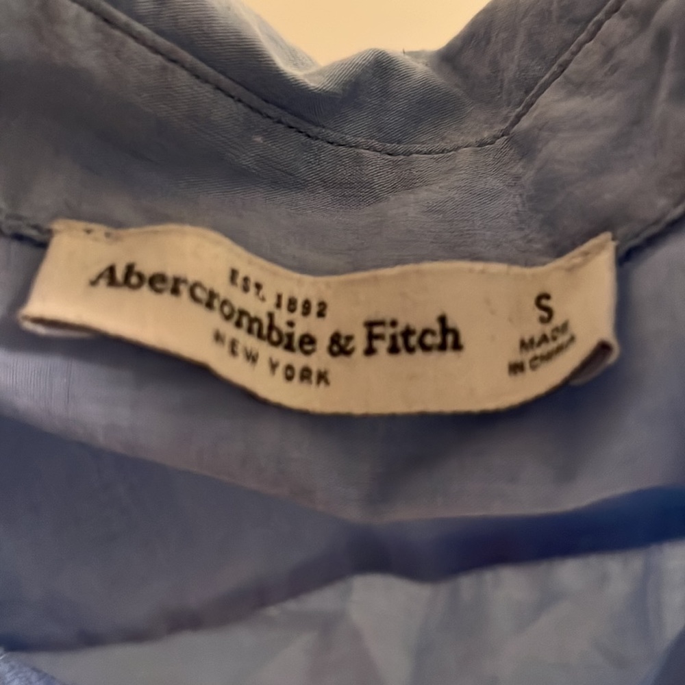 A&F button down - Picture 4 of 4